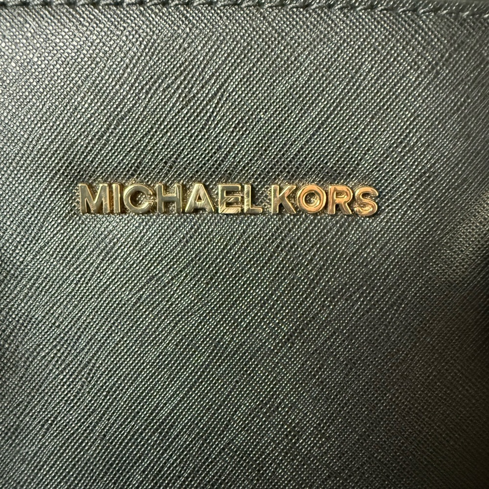 Michael Kors Selma Medium Saffiano Leather Satchel- Black & Gold - Picture 8 of 13
